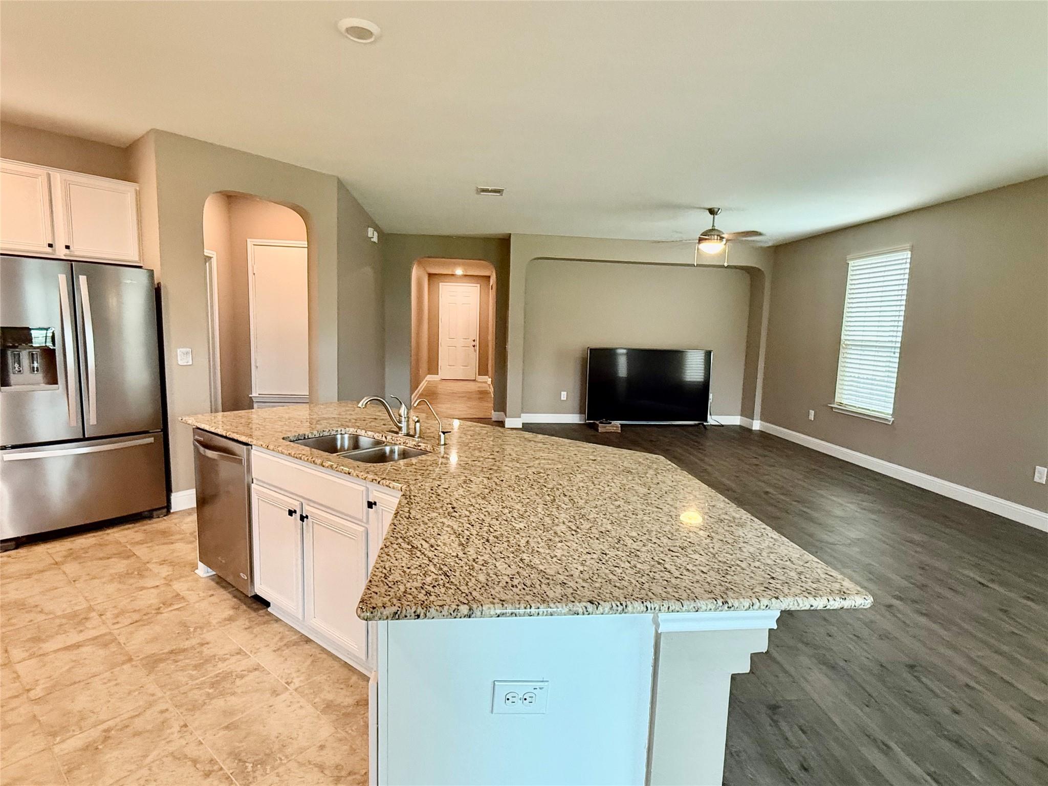 6904 Ondantra Bend Austin TX 78744