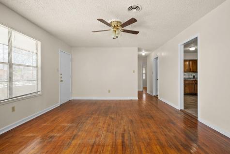 302 Easy Street Copperas Cove TX 76522