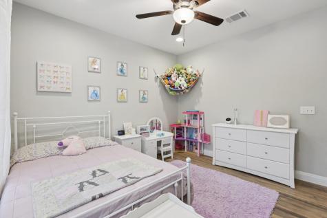 112 Twin Lakes Lane Bastrop TX 78602