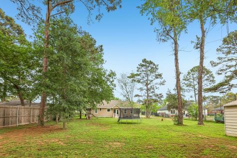 112 Twin Lakes Lane Bastrop TX 78602