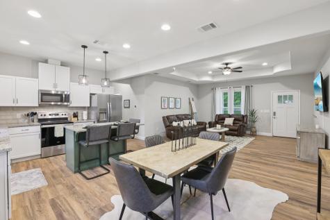 112 Twin Lakes Lane Bastrop TX 78602