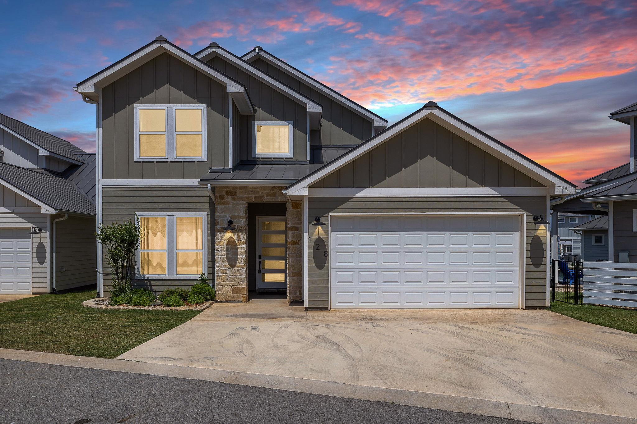 128 Village View Drive Kingsland TX 78639