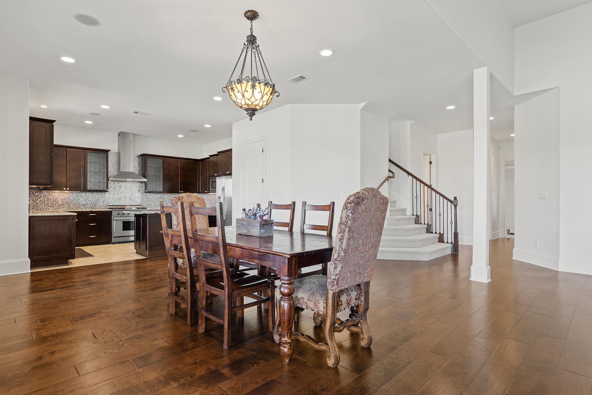 1124 County Road 301 Elgin TX 78621