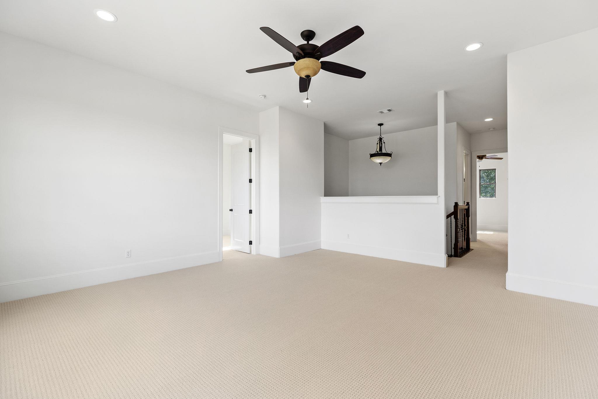 1124 County Road 301 Elgin TX 78621