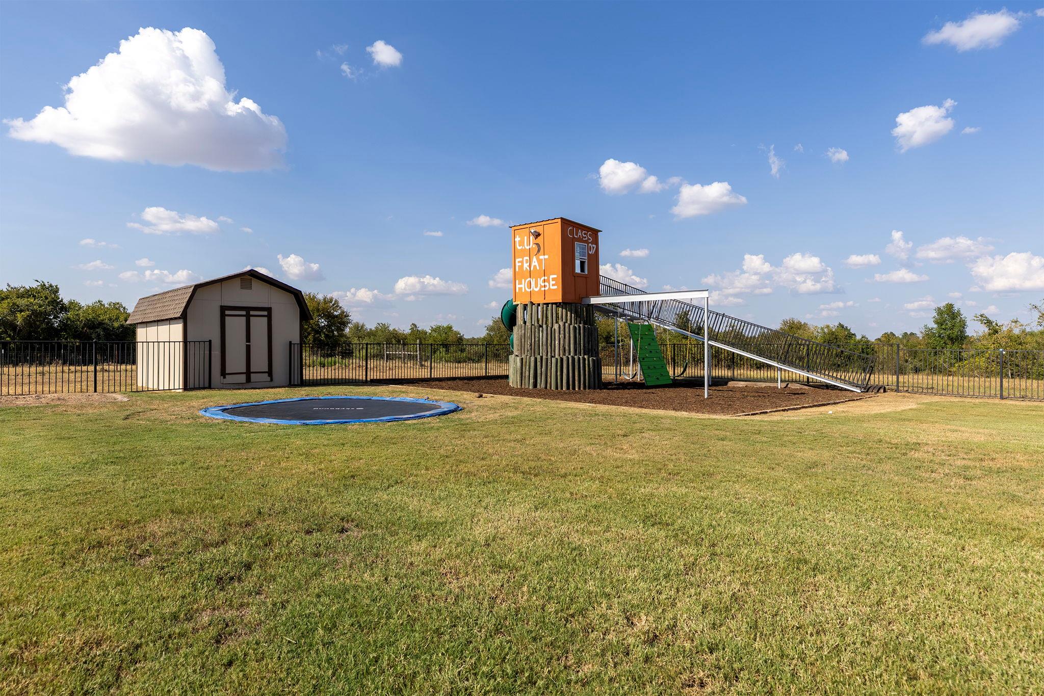 1124 County Road 301 Elgin TX 78621