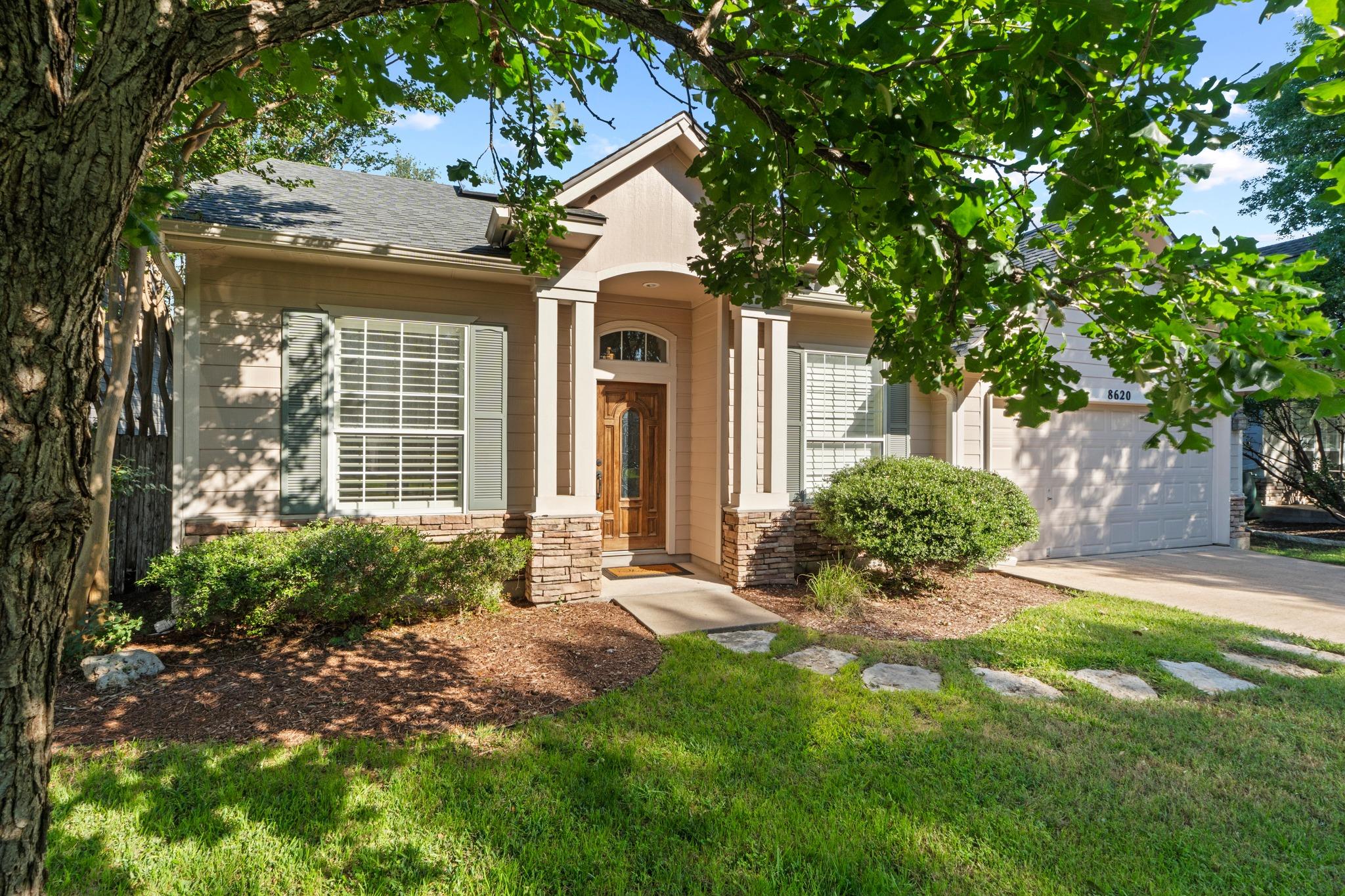 8620 Little Laura Drive Austin TX 78757
