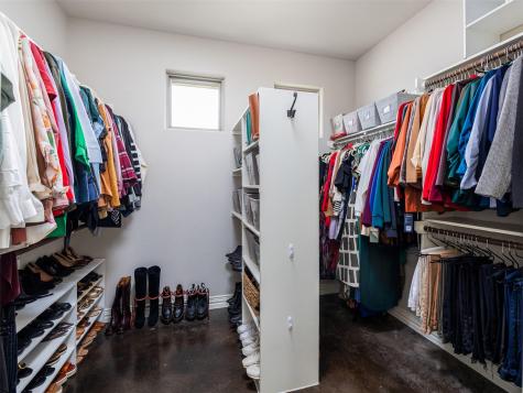 213 Angela Drive Liberty Hill TX 78642