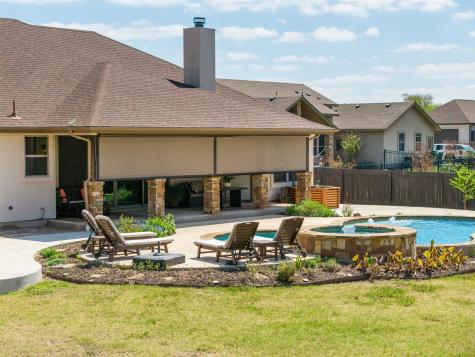 213 Angela Drive Liberty Hill TX 78642