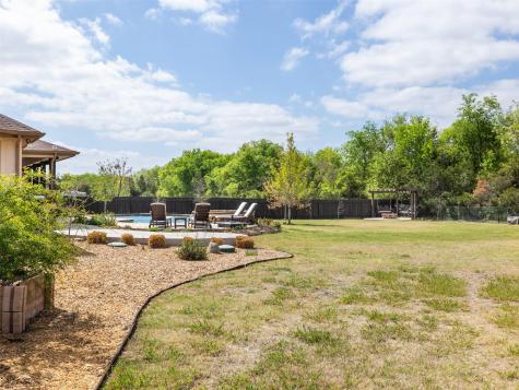 213 Angela Drive Liberty Hill TX 78642