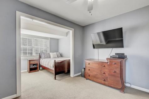 2104 W 10th Street Austin TX 78703