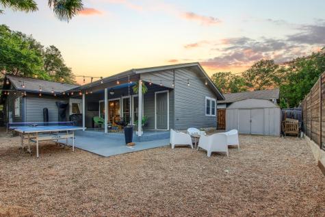 2104 W 10th Street Austin TX 78703