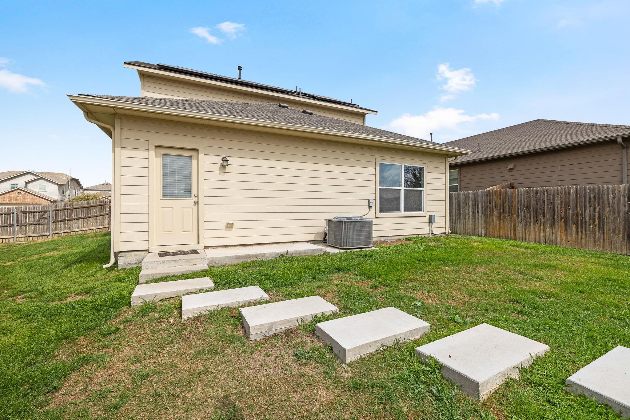 2009 Grow Lane Austin TX 78754