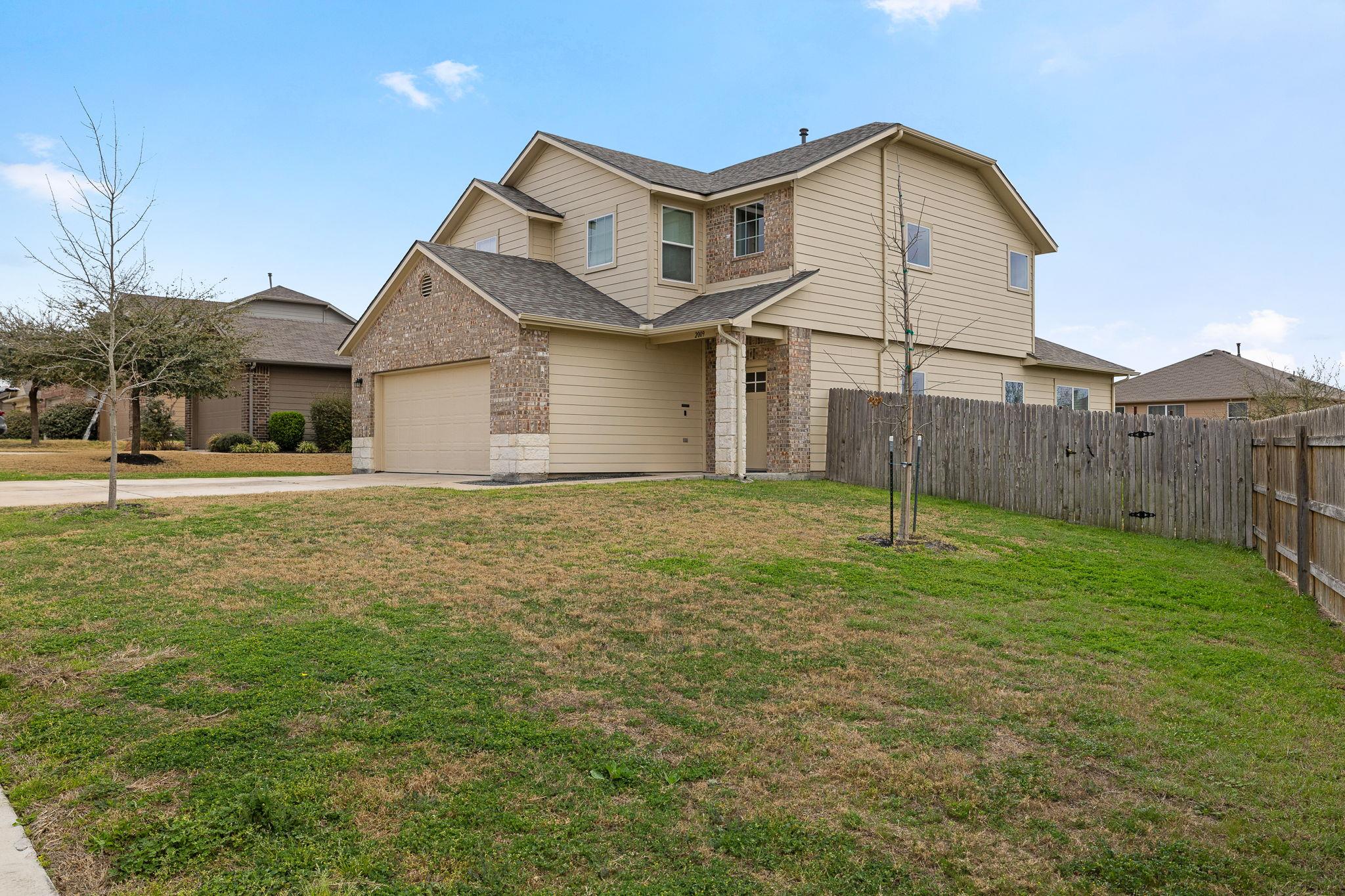 2009 Grow Lane Austin TX 78754