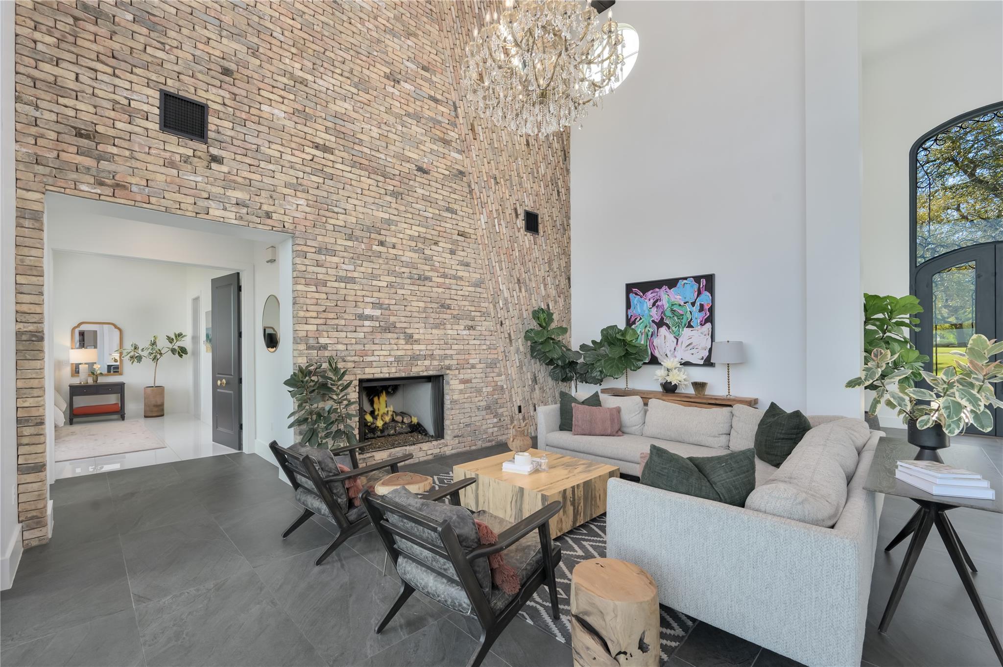 4300 Derrick Cove Spicewood TX 78669
