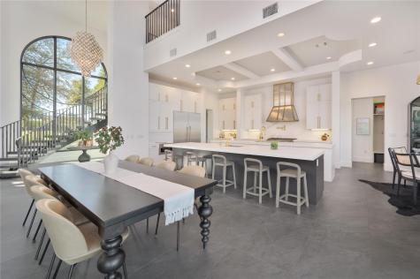 4300 Derrick Cove Spicewood TX 78669