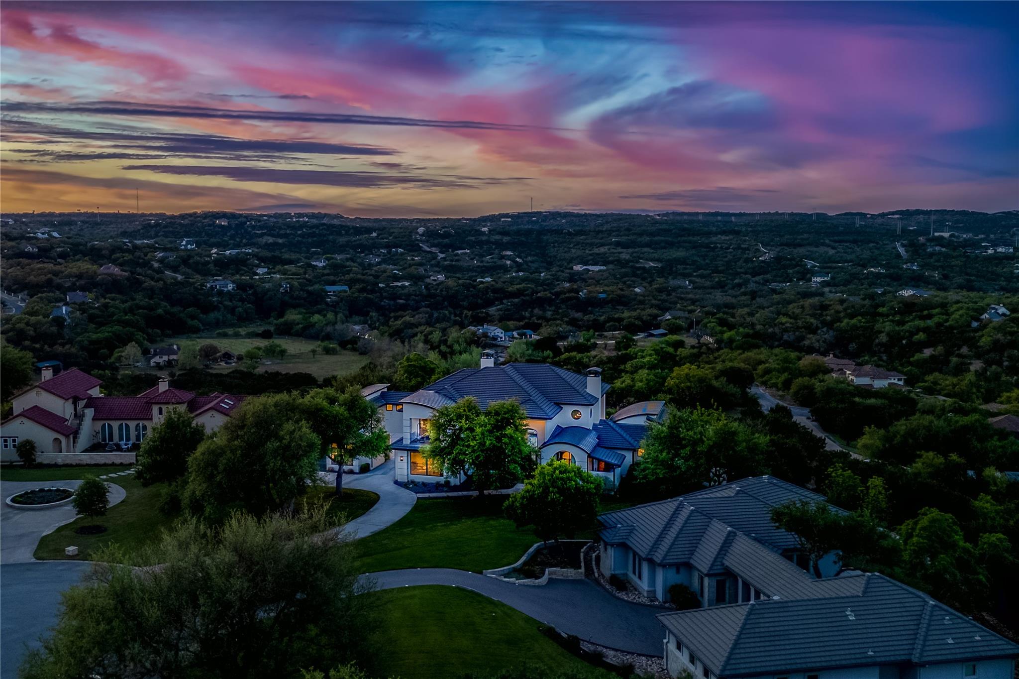 4300 Derrick Cove Spicewood TX 78669