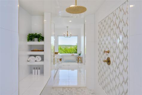 4300 Derrick Cove Spicewood TX 78669