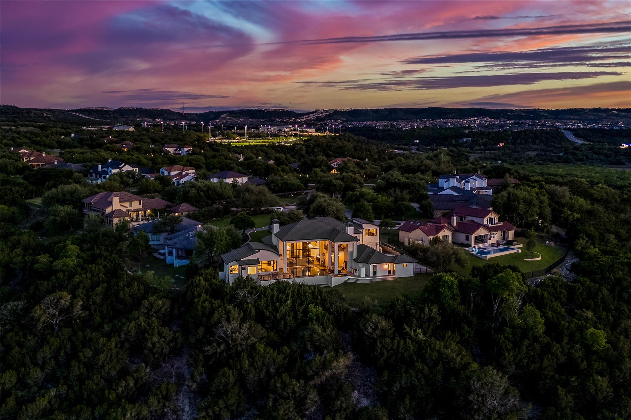 4300 Derrick Cove Spicewood TX 78669
