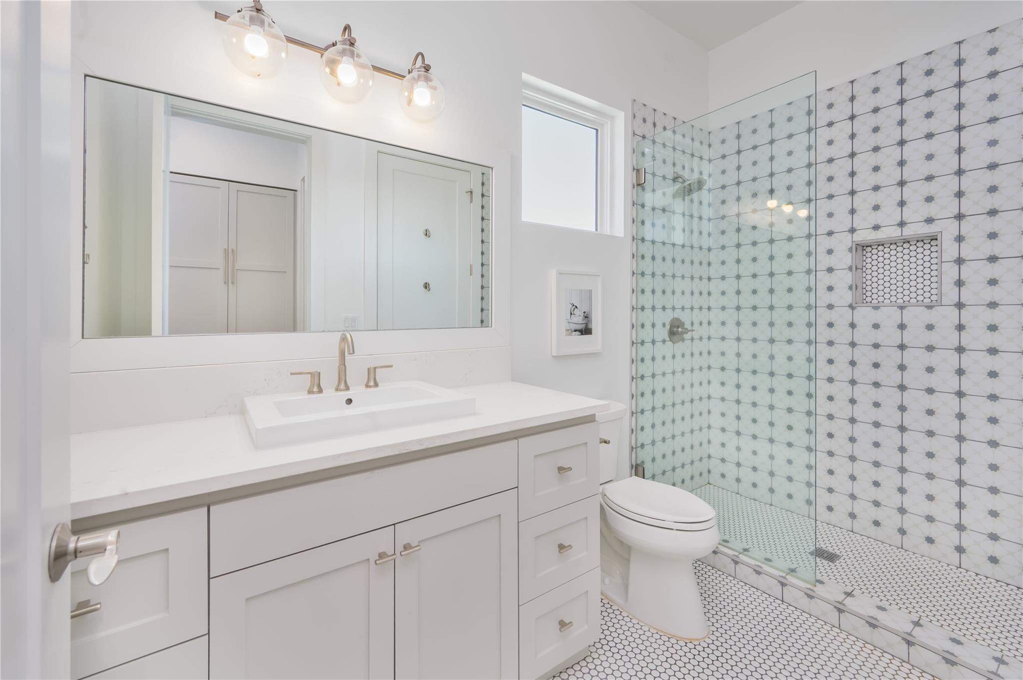 4300 Derrick Cove Spicewood TX 78669