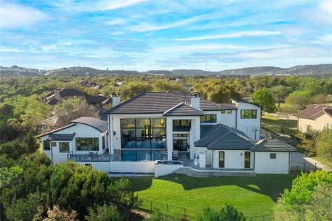 4300 Derrick Cove Spicewood TX 78669