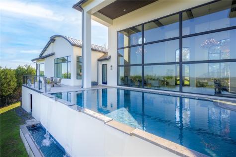 4300 Derrick Cove Spicewood TX 78669