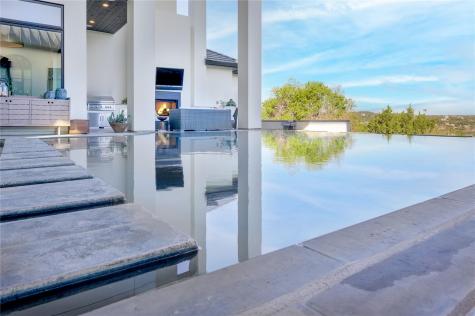 4300 Derrick Cove Spicewood TX 78669