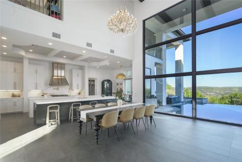 4300 Derrick Cove Spicewood TX 78669