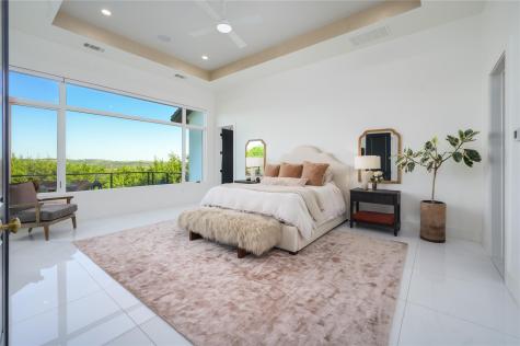 4300 Derrick Cove Spicewood TX 78669