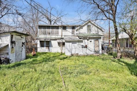 2705 E 2nd Street Austin TX 78702