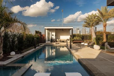 30 Chalmers Avenue Austin TX 78702