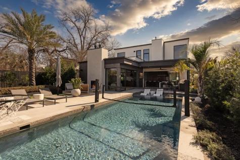 30 Chalmers Avenue Austin TX 78702