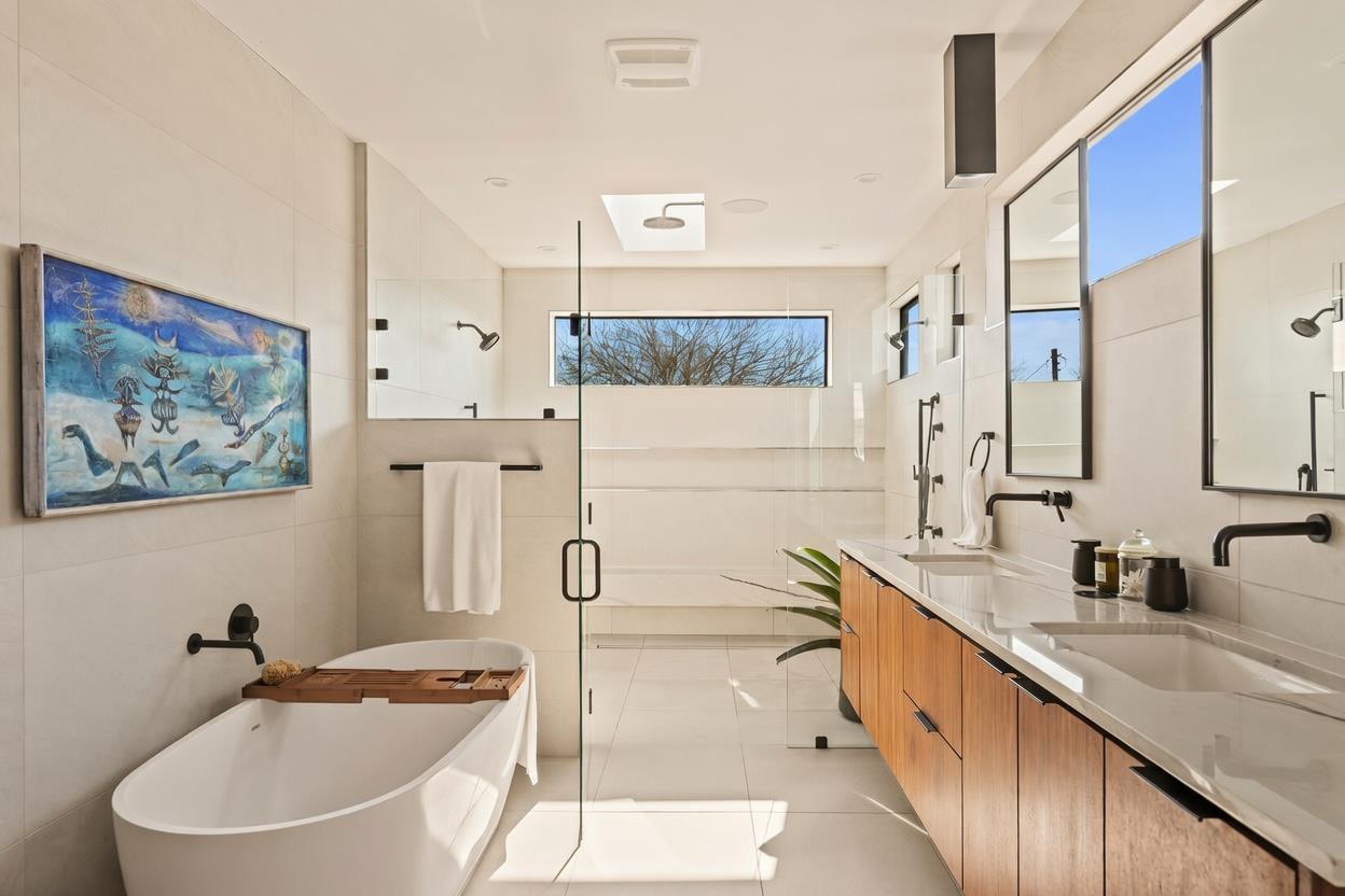 30 Chalmers Avenue Austin TX 78702