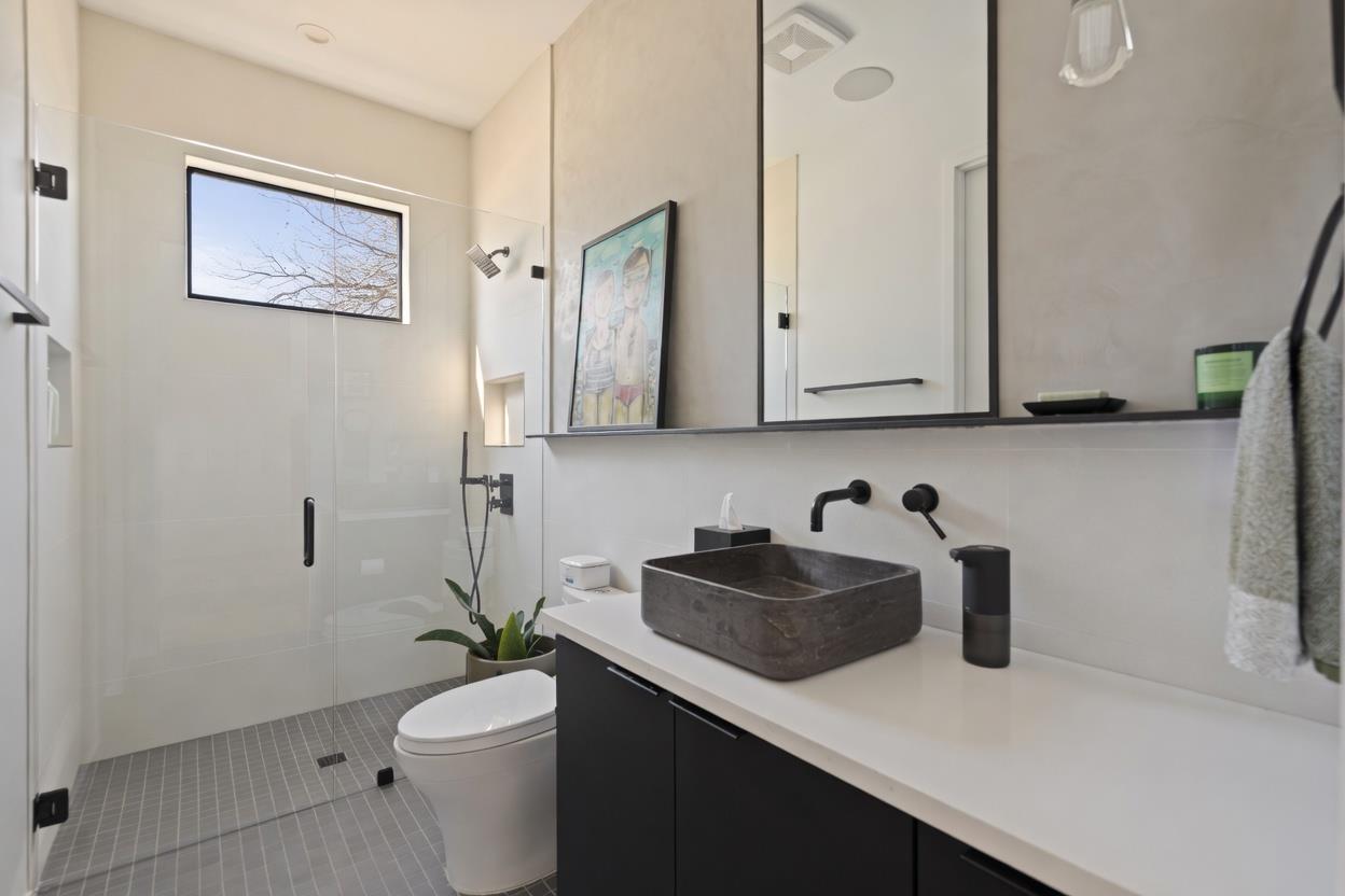30 Chalmers Avenue Austin TX 78702