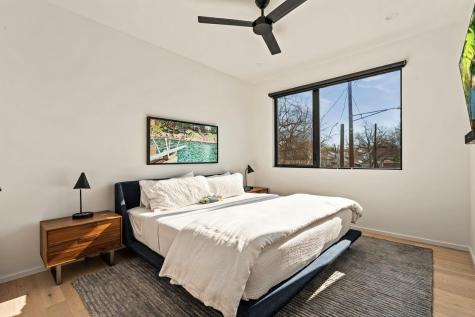 30 Chalmers Avenue Austin TX 78702