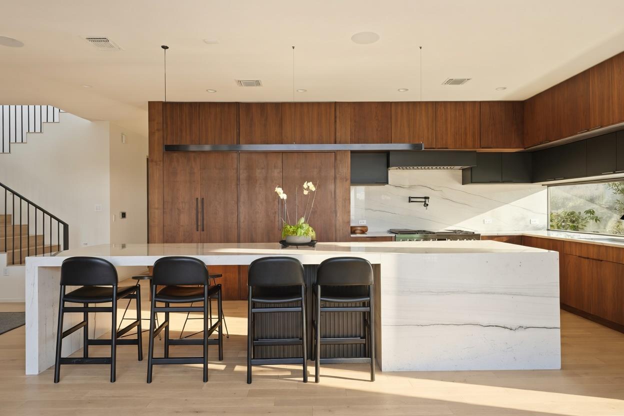 30 Chalmers Avenue Austin TX 78702
