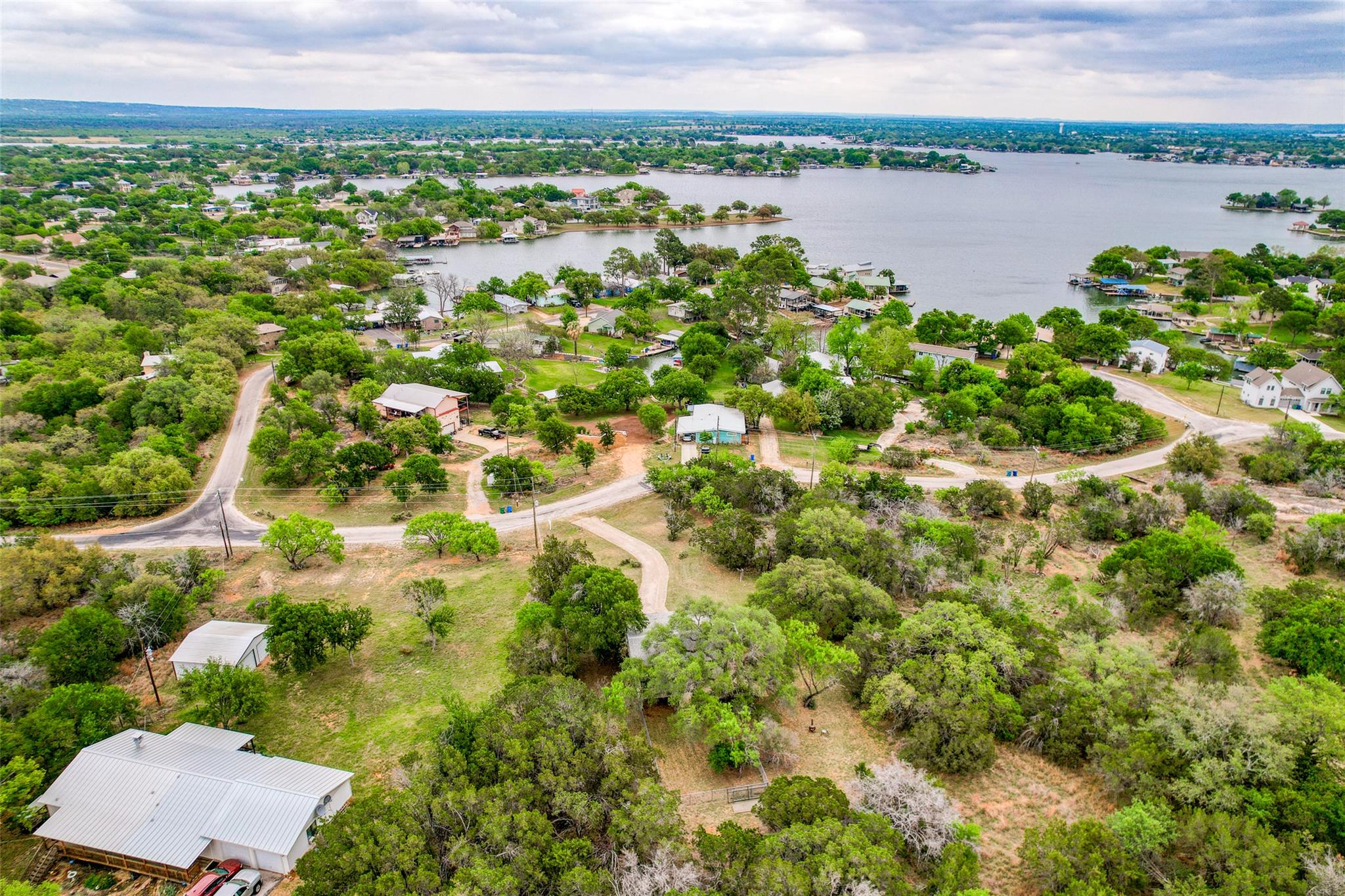 204 W Lakeshore Drive Llano TX 78643