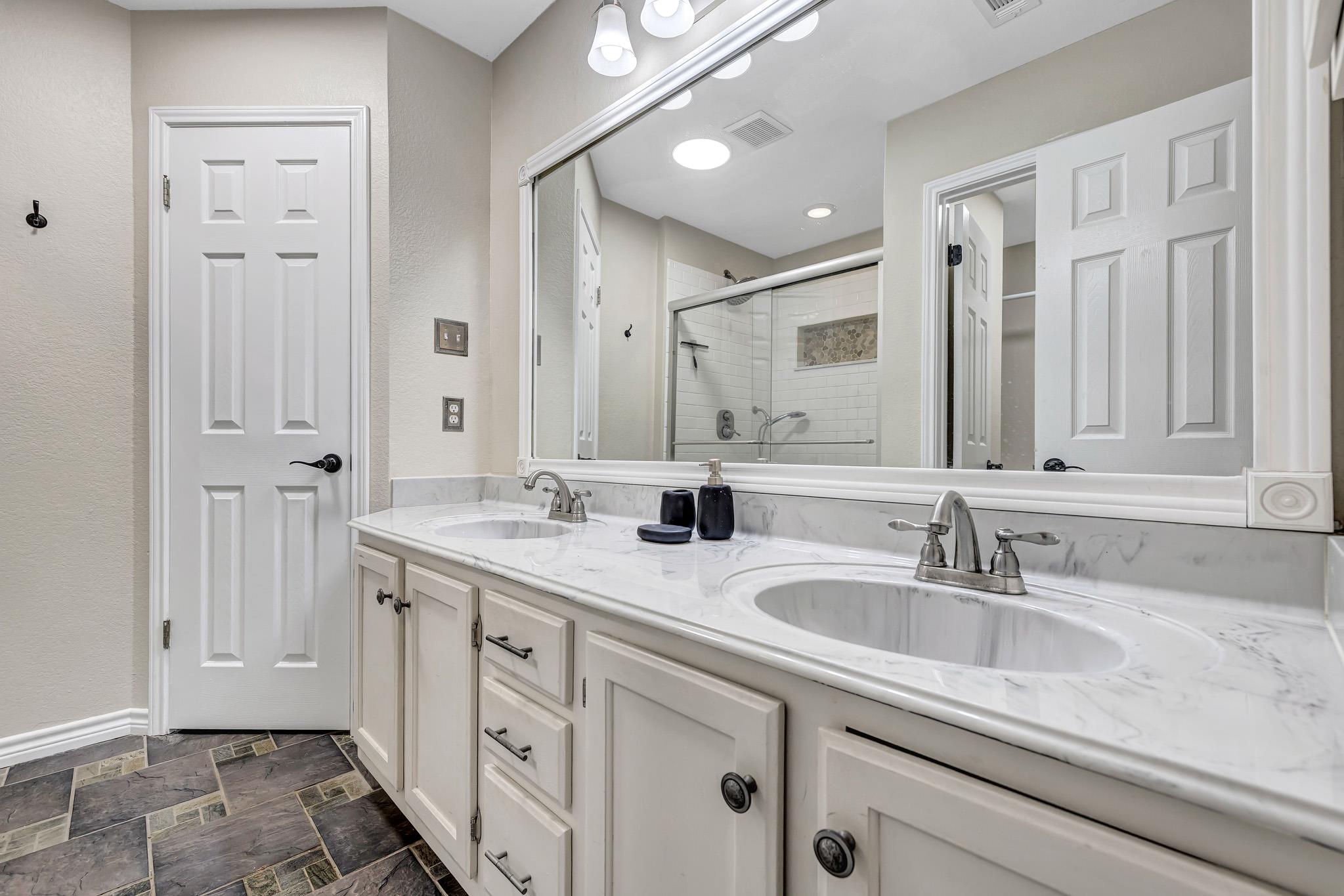 1519 Black Locust Drive E Pflugerville TX 78660