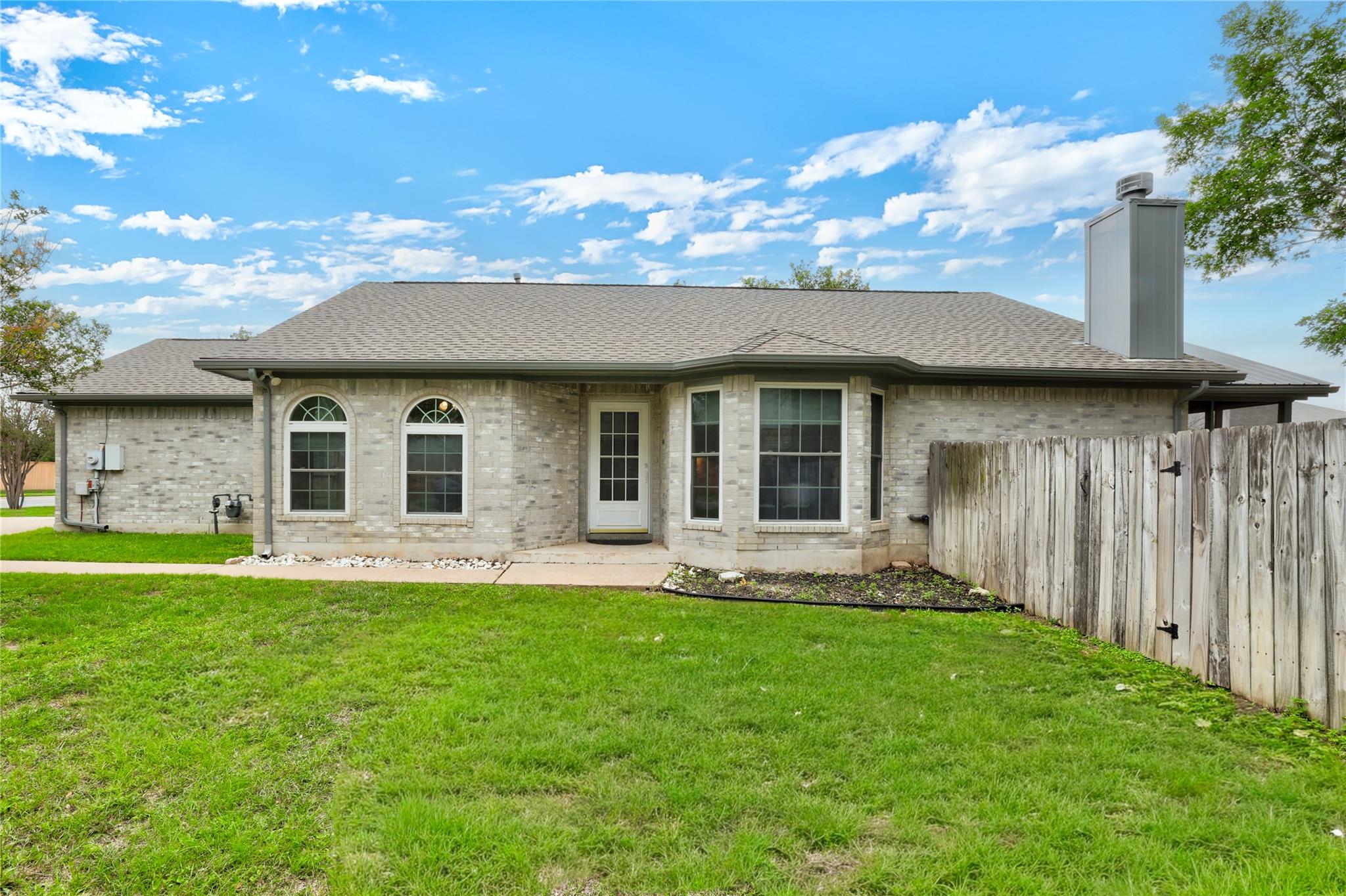 1519 Black Locust Drive E Pflugerville TX 78660