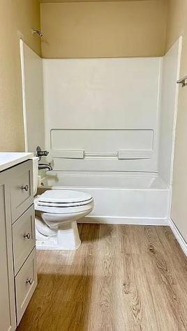 5211 Viewpoint Drive Austin TX 78744