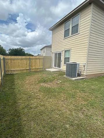 5211 Viewpoint Drive Austin TX 78744