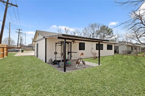 1115 Sycamore Street San Marcos TX 78666
