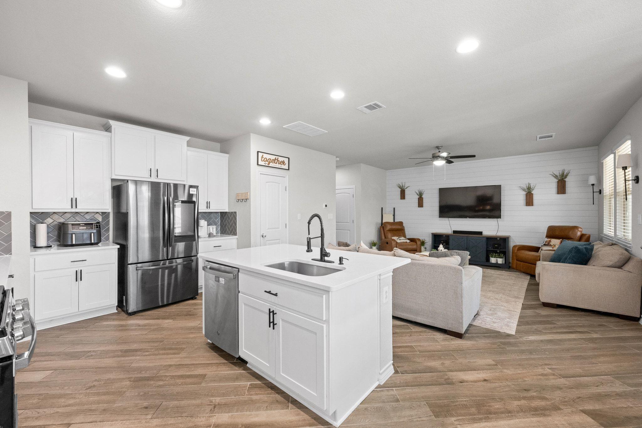187 Buttonwood Drive Buda TX 78610