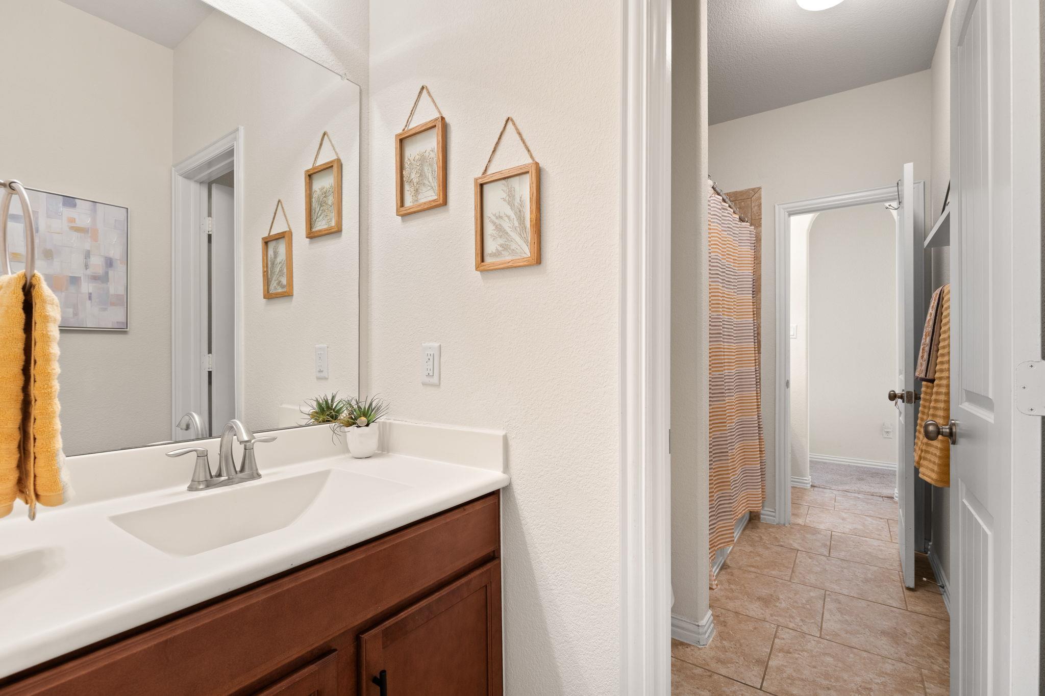 297 Coral Stone Trail Buda TX 78610