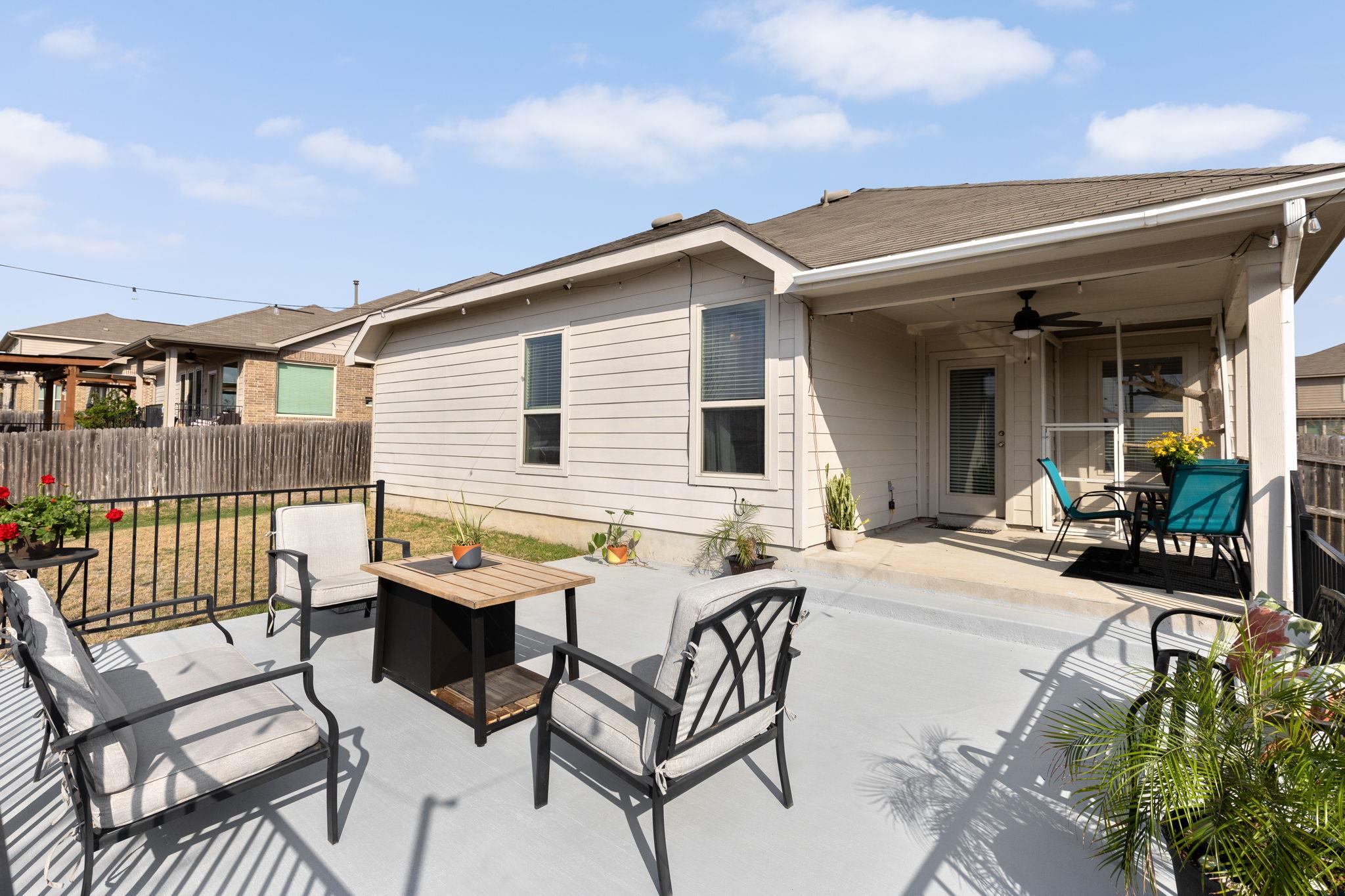 297 Coral Stone Trail Buda TX 78610