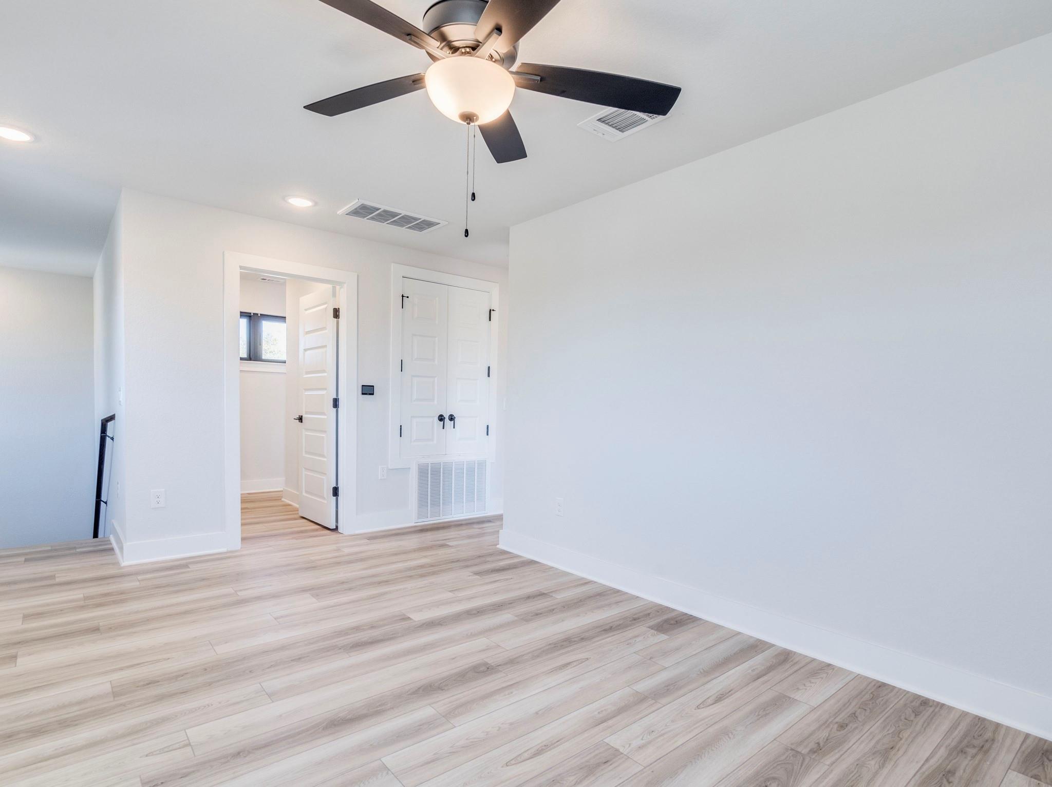 206 E Wonsley Drive Austin TX 78753