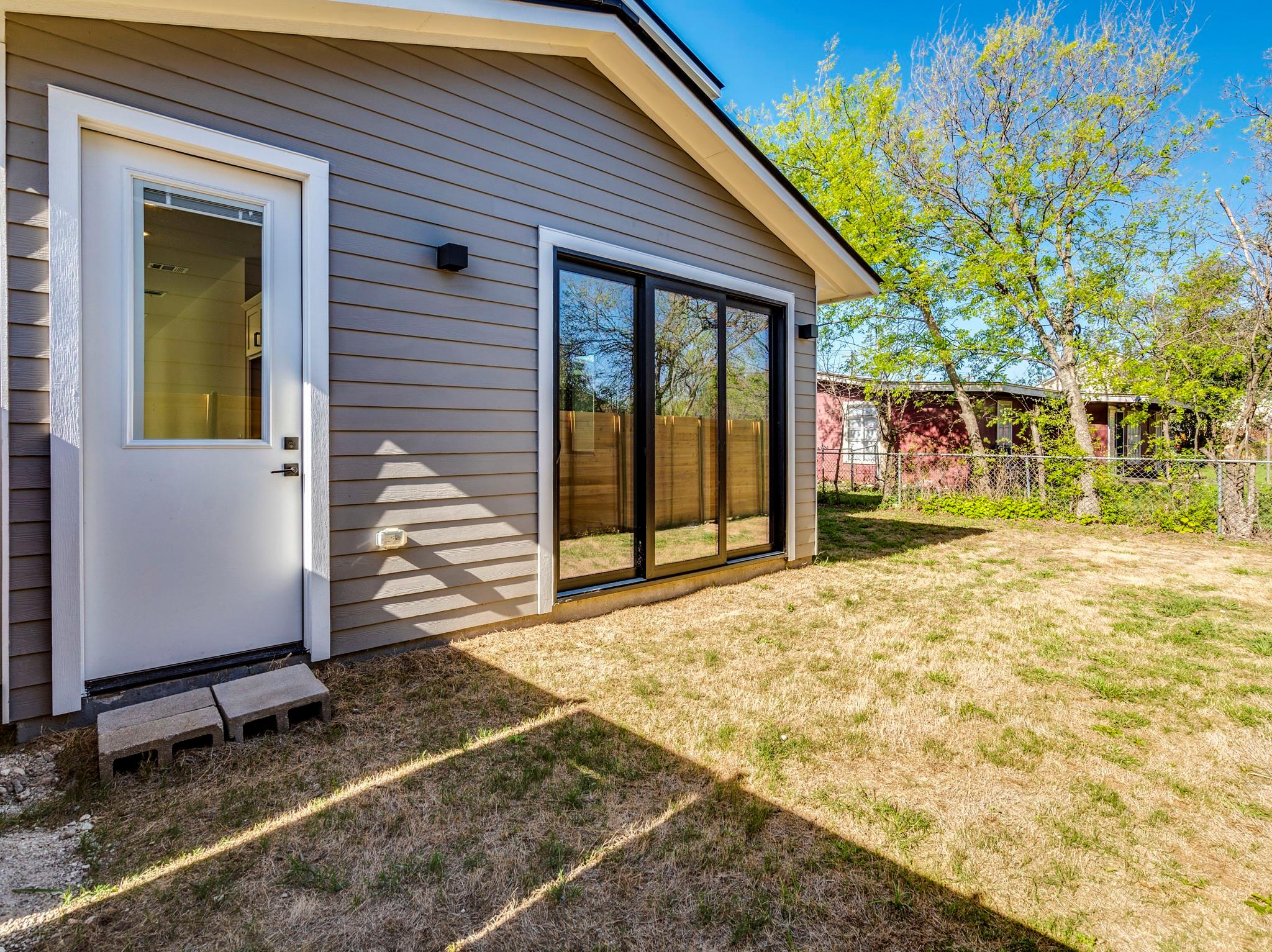 206 E Wonsley Drive Austin TX 78753