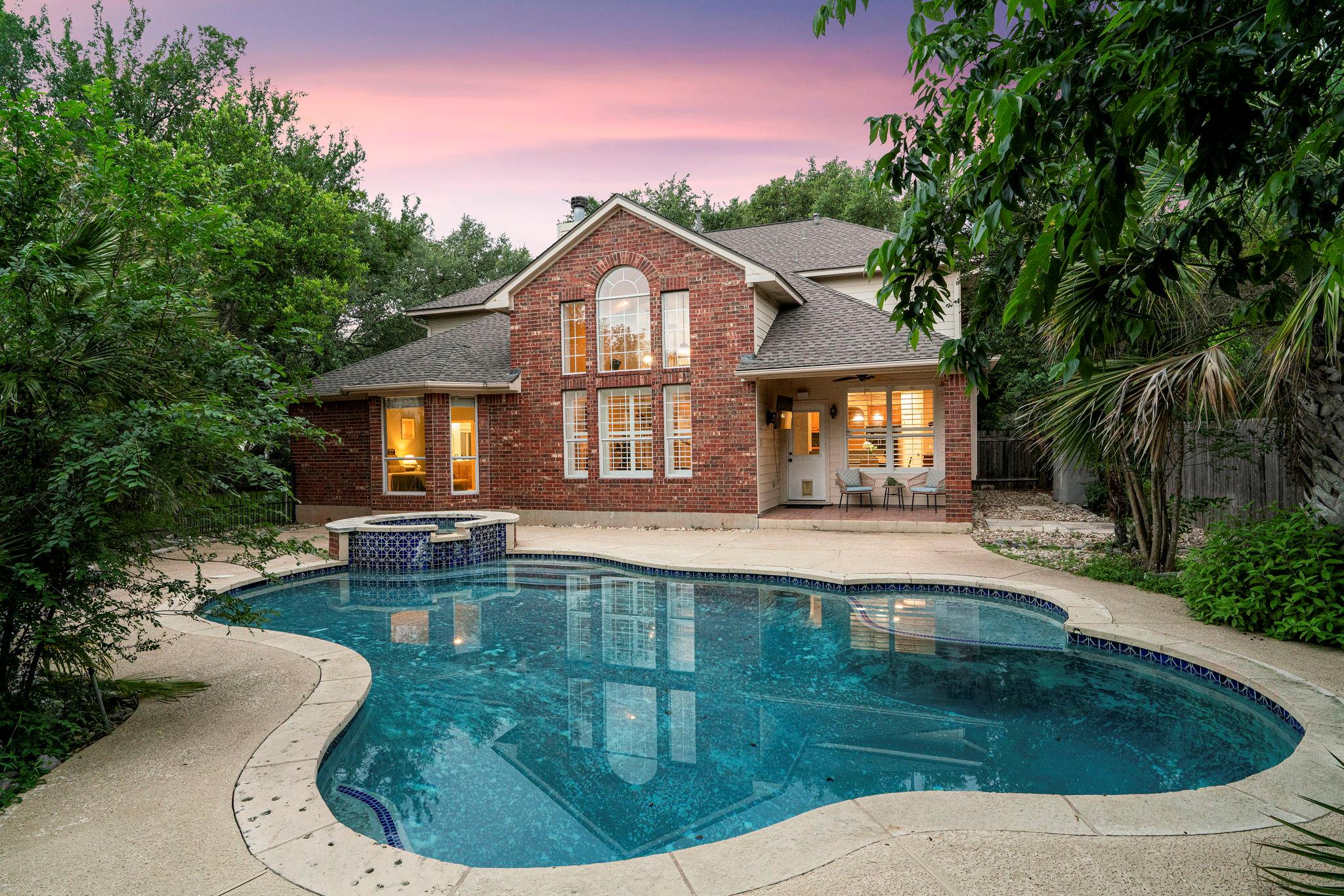 5800 Anselm Court Austin TX 78739