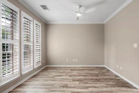 5800 Anselm Court Austin TX 78739