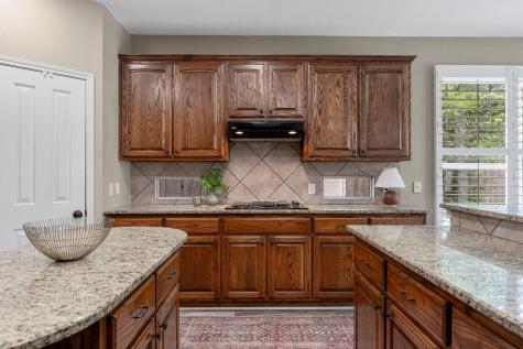 5800 Anselm Court Austin TX 78739