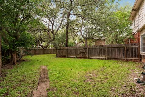 5800 Anselm Court Austin TX 78739